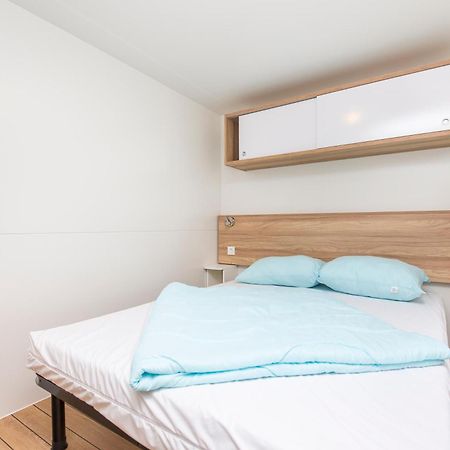 יורט דה מאר Albatross Mobile Homes On Camping Cala Canyelles מראה חיצוני תמונה